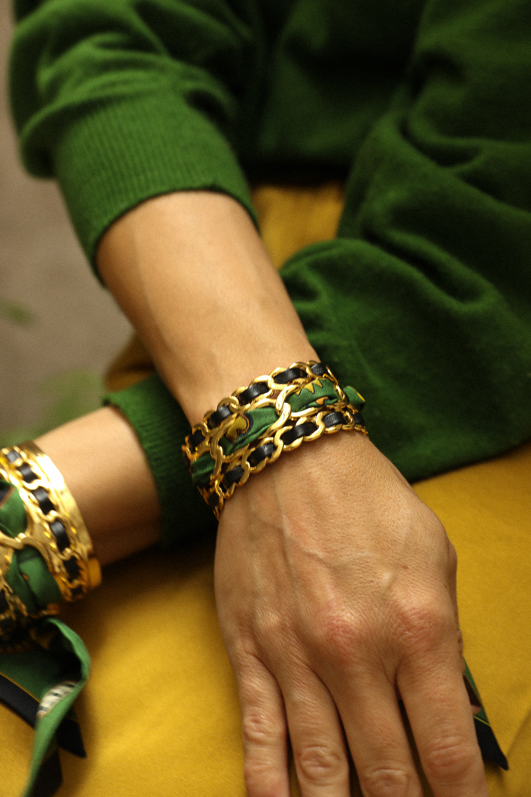 Small December cuff and Luckyou ribbon, green