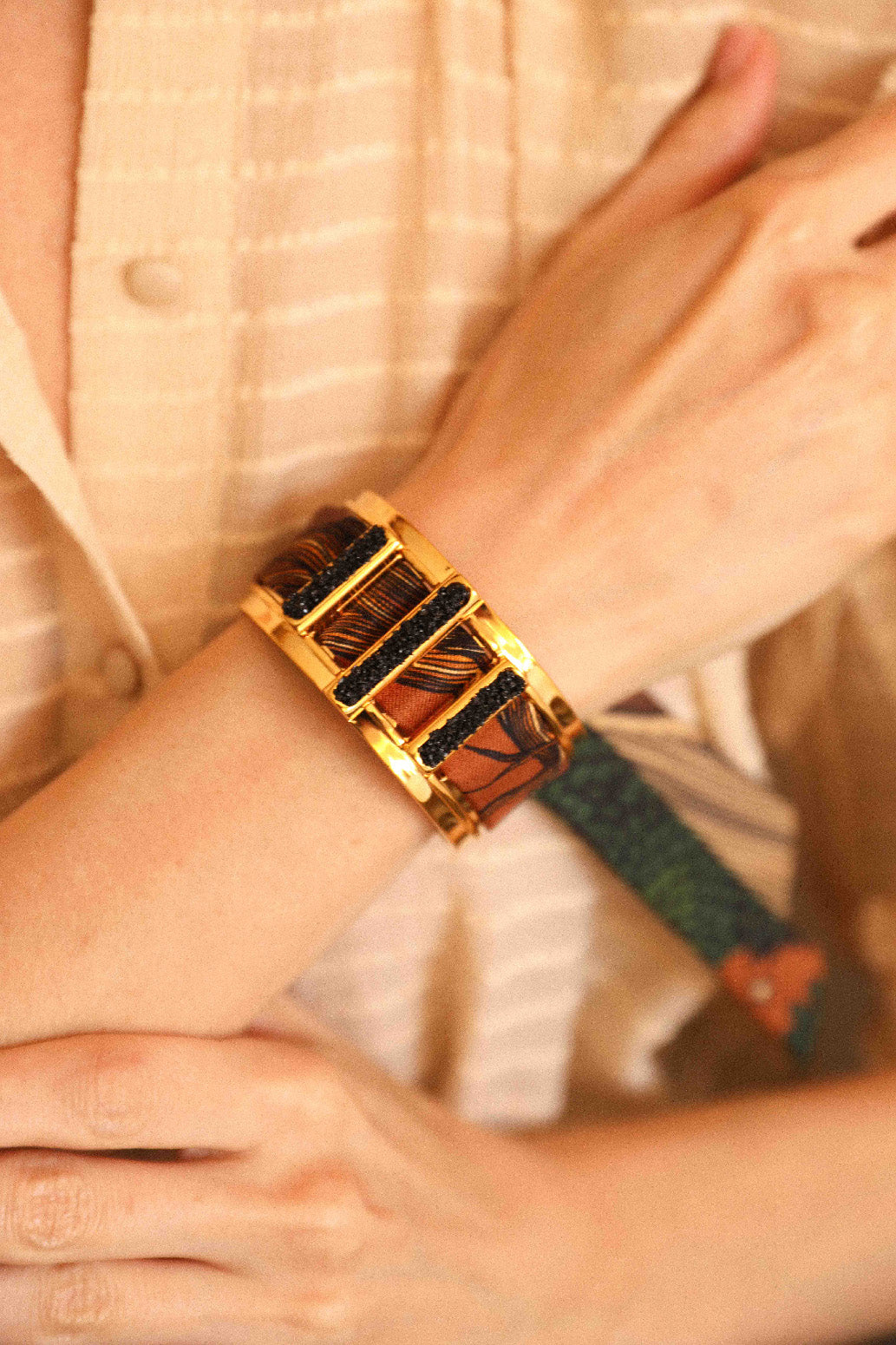 Manchette Quartz et ruban Terre marron