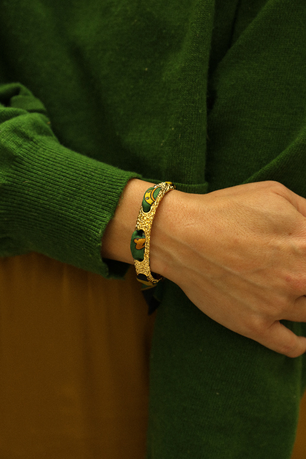 Queen bracelet and its Luckyou ribbon, green