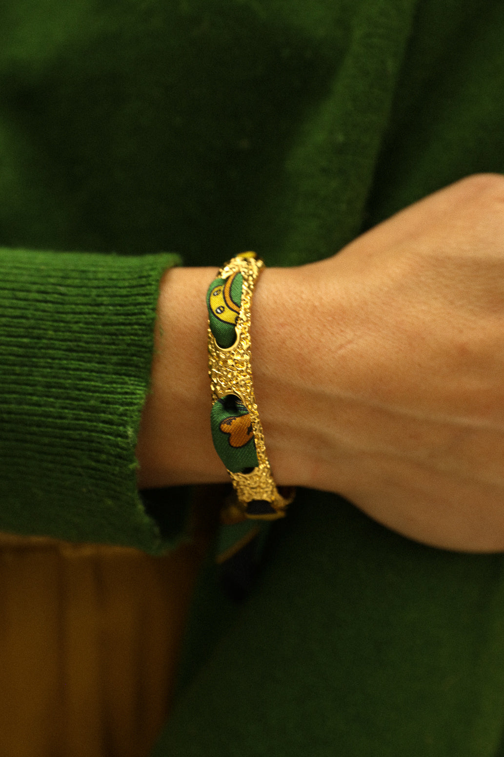 Queen bracelet and its Luckyou ribbon, green