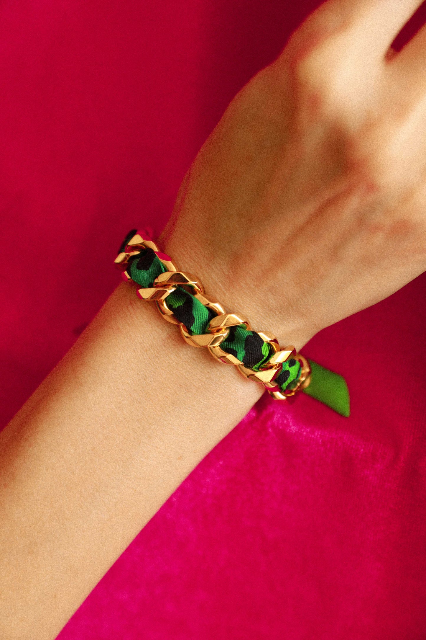 Bracelet Décembre et ruban Le Léopard, vert/rose