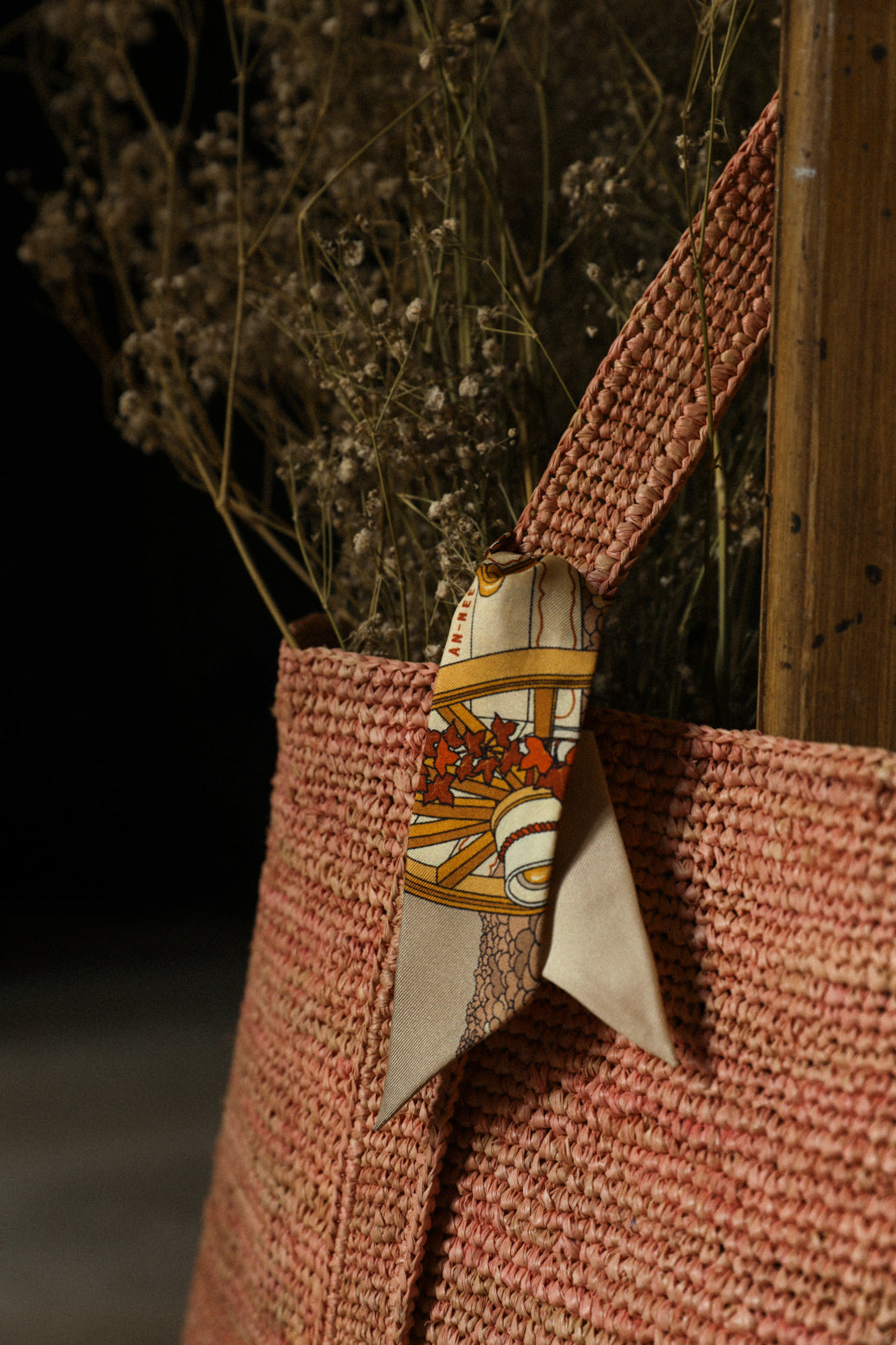 Silk bracelet 4cm Unknown address, snow