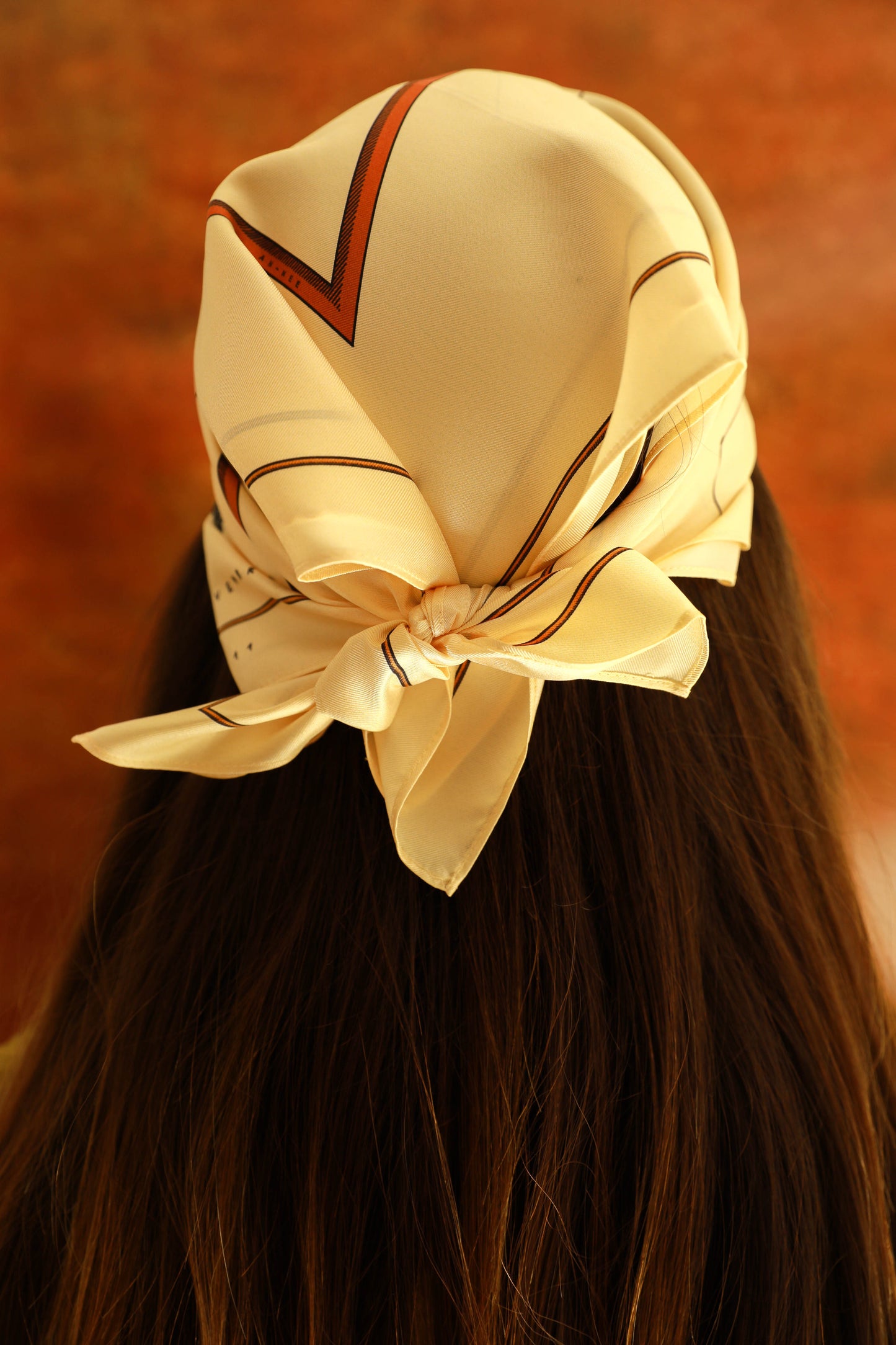 Bandana en soie 55cm - Signe Astro, Crème