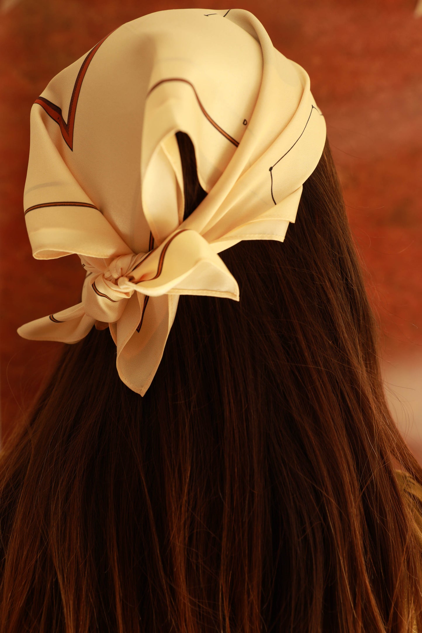 Bandana en soie 55cm - Signe Astro, Crème