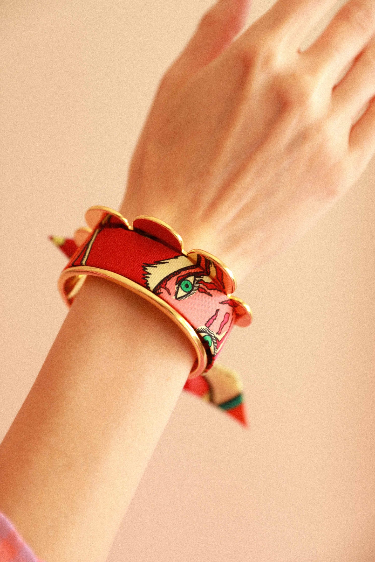 Tigers &amp; Hoops Pennant and Ribbon Cuff, Colorful