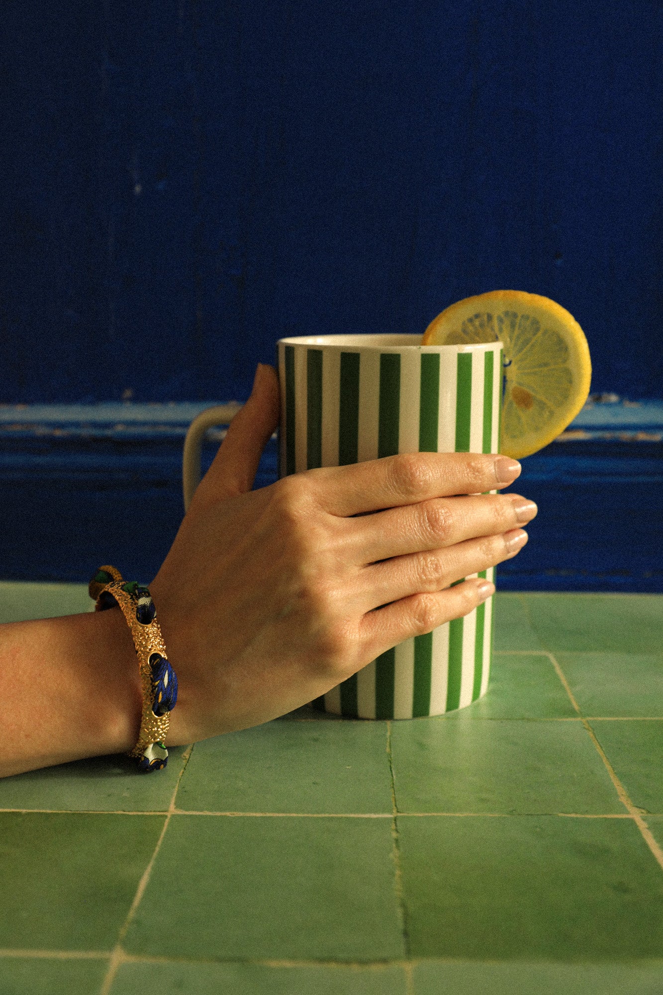 Bracelet Queen et ruban Cocktail bleu