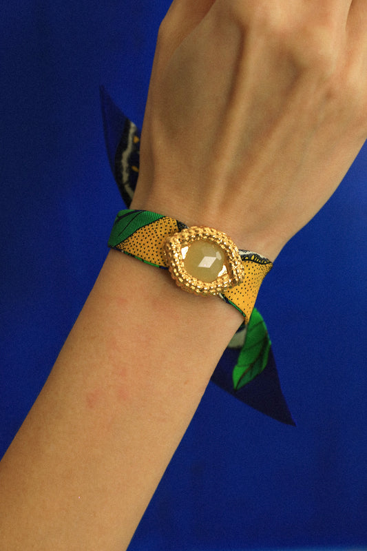 OEIL DE CAÏMAN, jade oil - Ornement à foulard ou pendentif