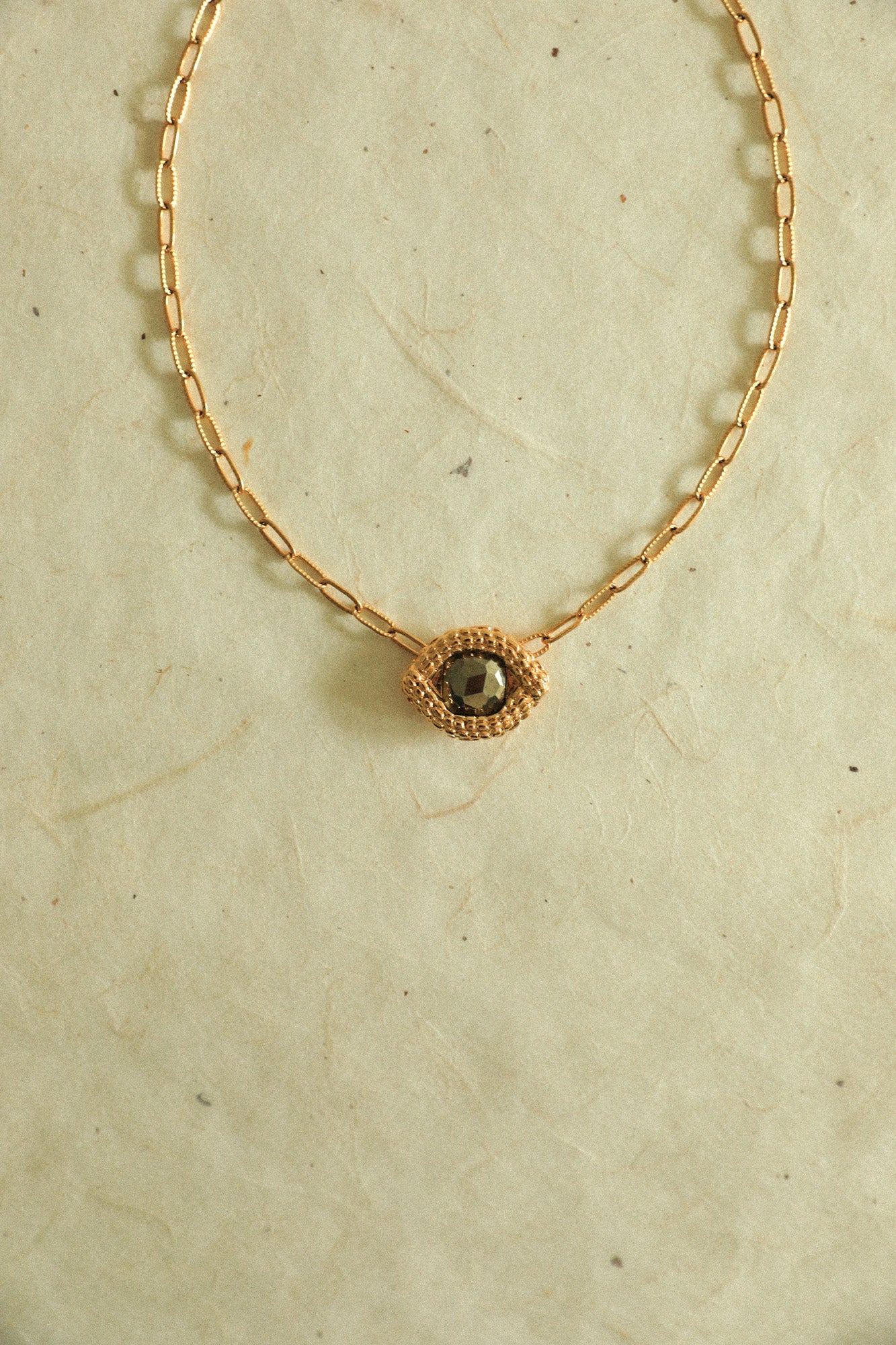Collier Oeil de Caïman en pyrite
