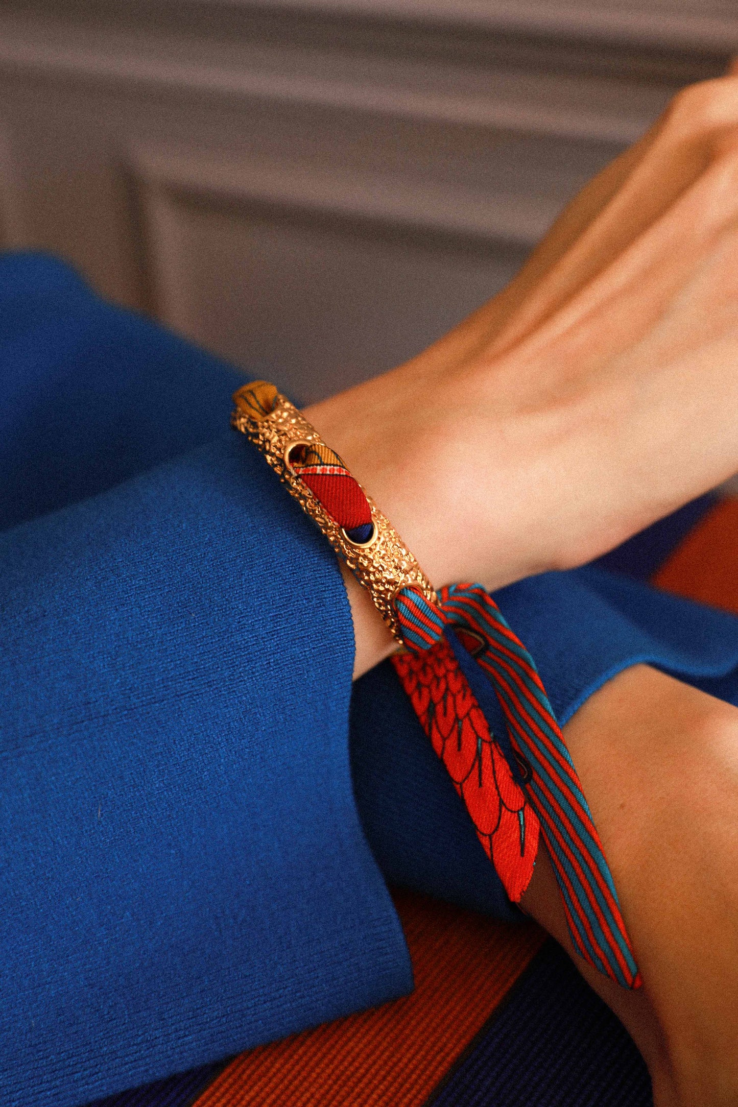 Bracelet Queen et ruban Carrousel, coloré