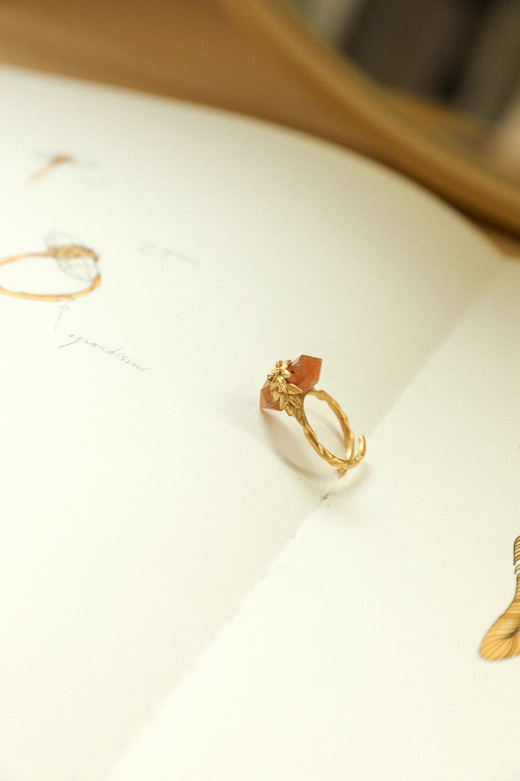 Heliotite Tree Stone Ring