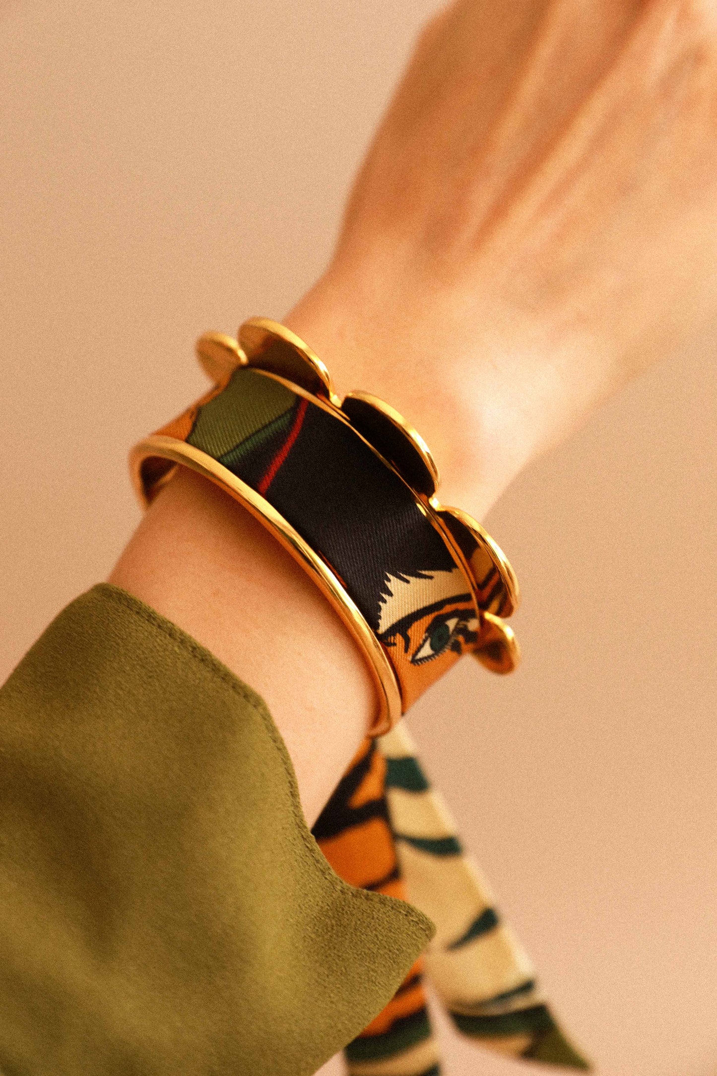 Tigers &amp; Hoops Pennant and Ribbon Cuff, Khaki