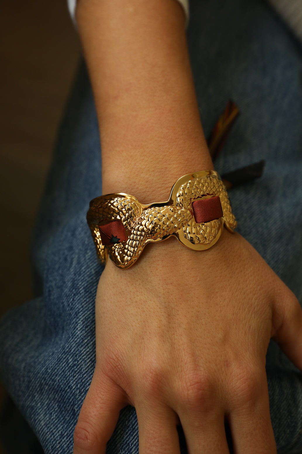 Serpentarius Cuff and Astral Map Ribbon, Neutral