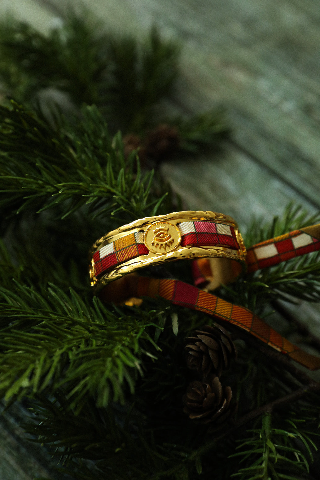 Manchette Irma et son ruban Tartan, neutre