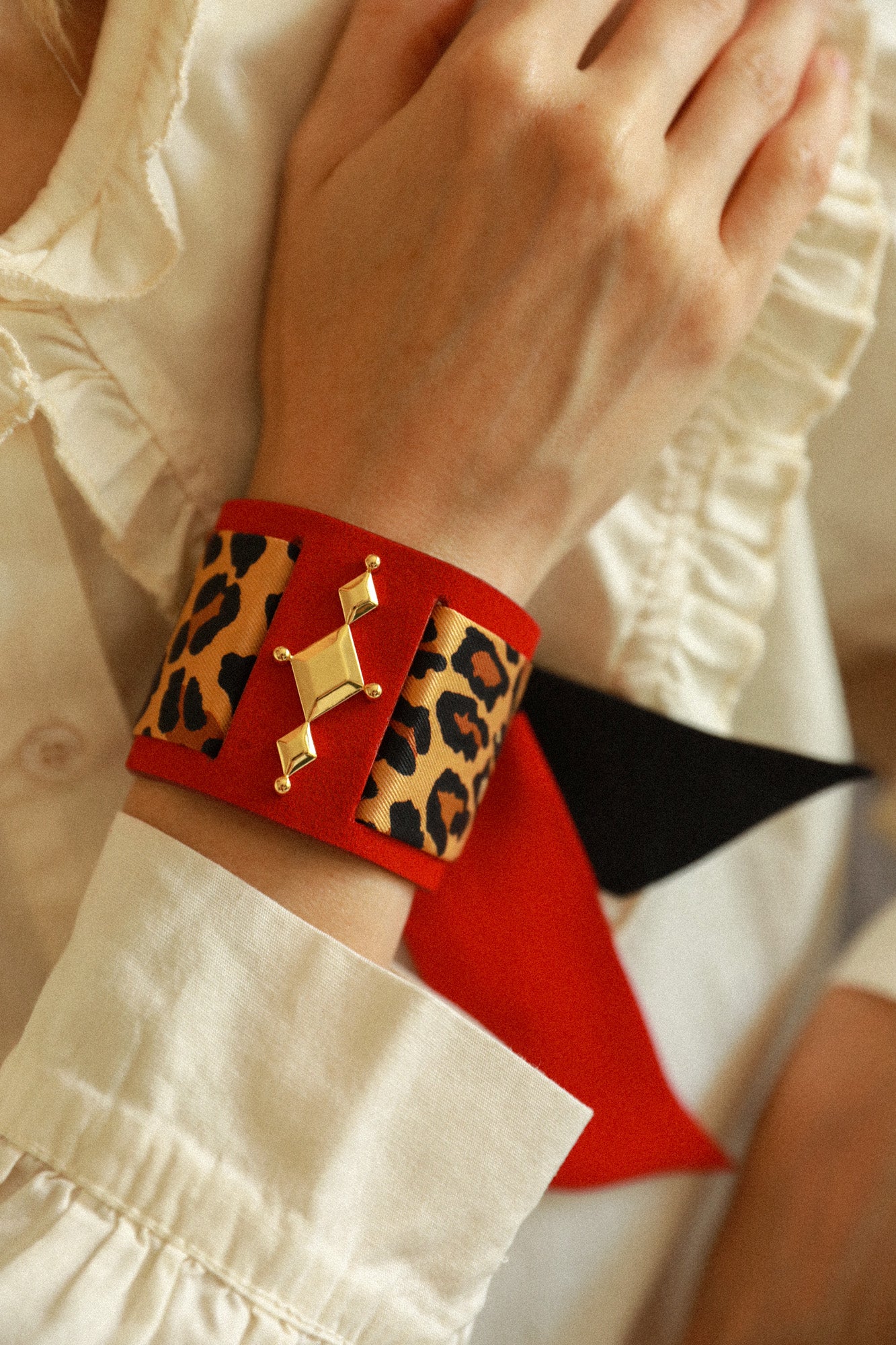 Circus cuff and Leopard ribbon, red
