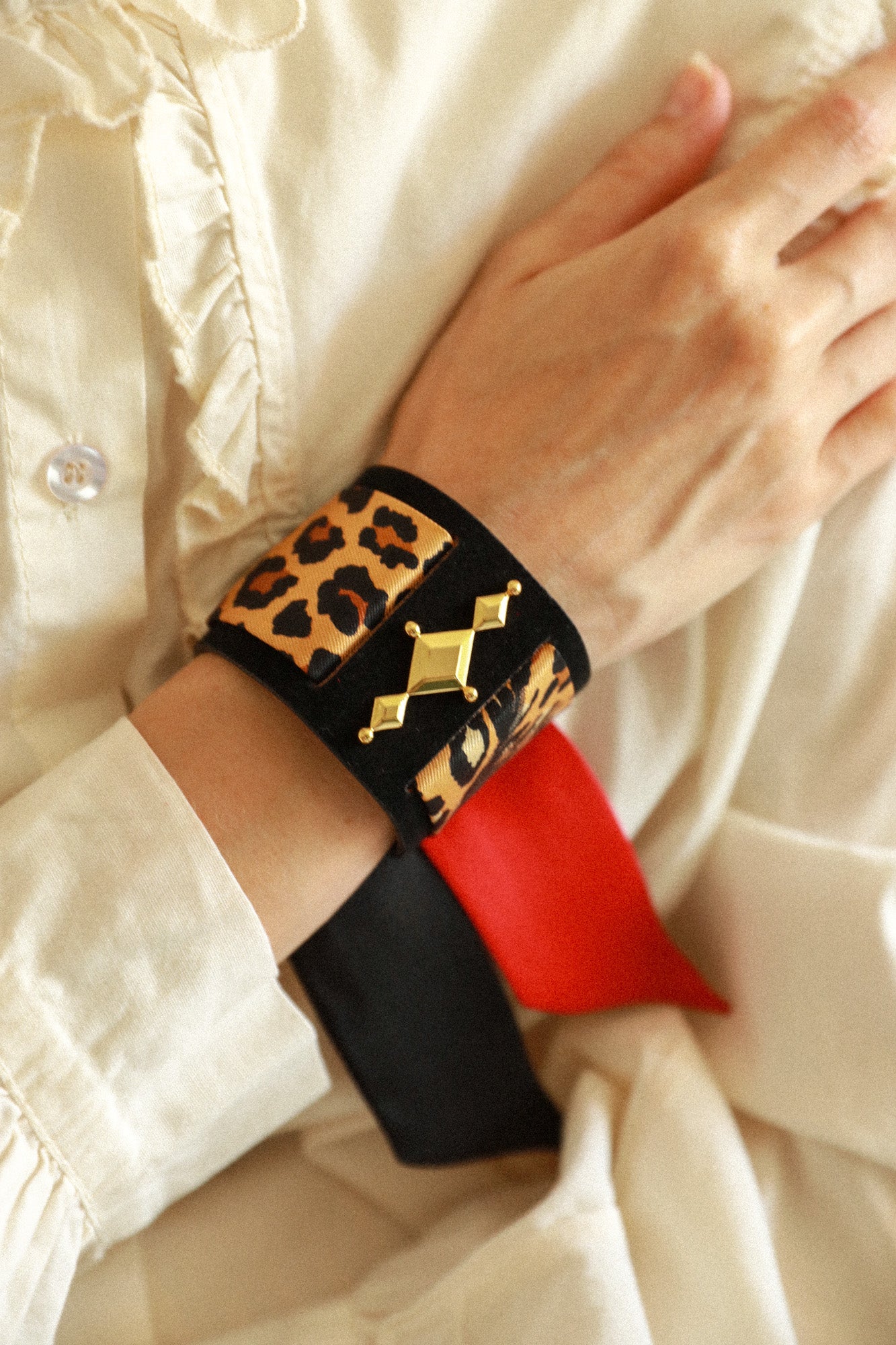 Circus cuff and Leopard ribbon, red