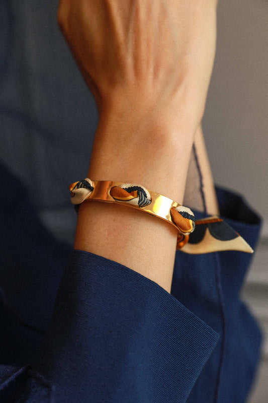 Bracelet Septembre et son ruban Le Cirque des Rêves, neutre