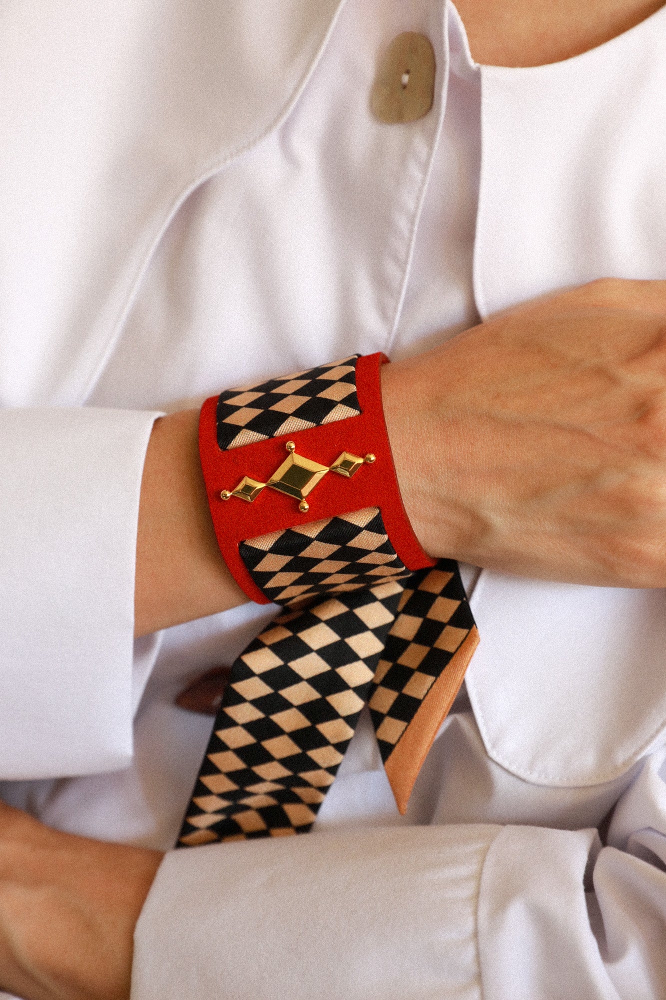 Circus cuff and Harlequin ribbon, beige and black