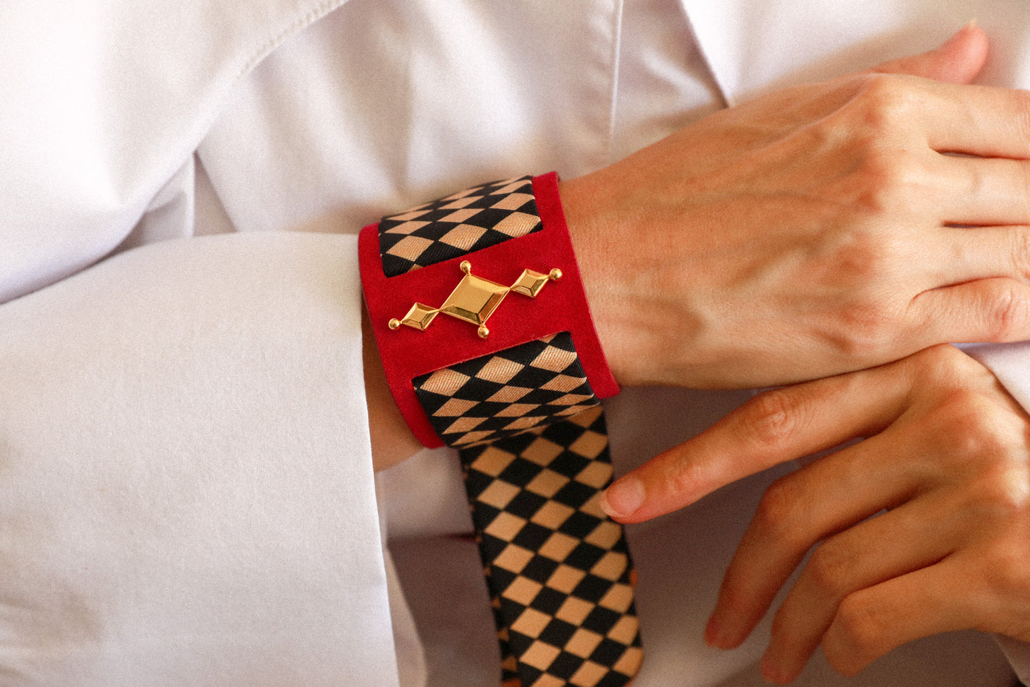 Circus cuff and Harlequin ribbon, beige and black