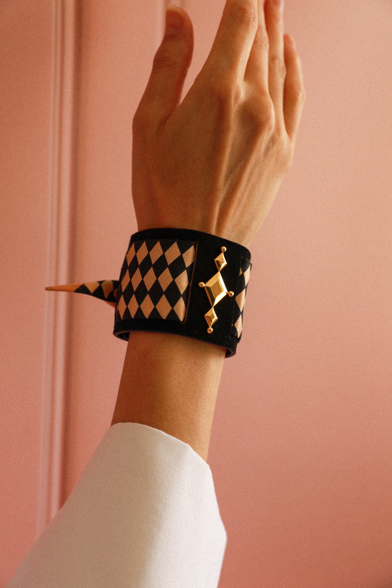 Circus cuff and Harlequin ribbon, beige and black