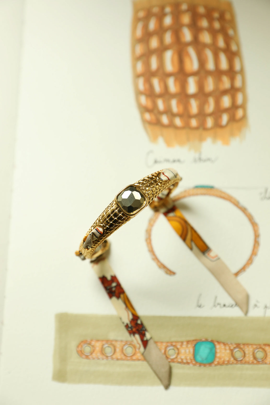 Caiman Bracelet in Pyrite and Neutral Parrot Ribbon
