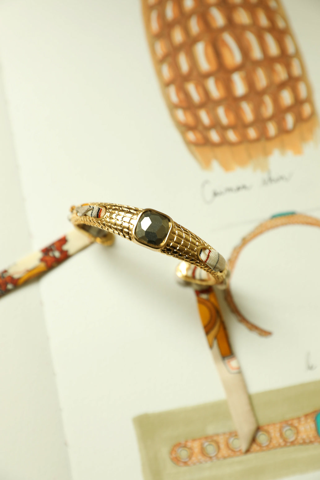 Caiman Bracelet in Pyrite and Neutral Parrot Ribbon