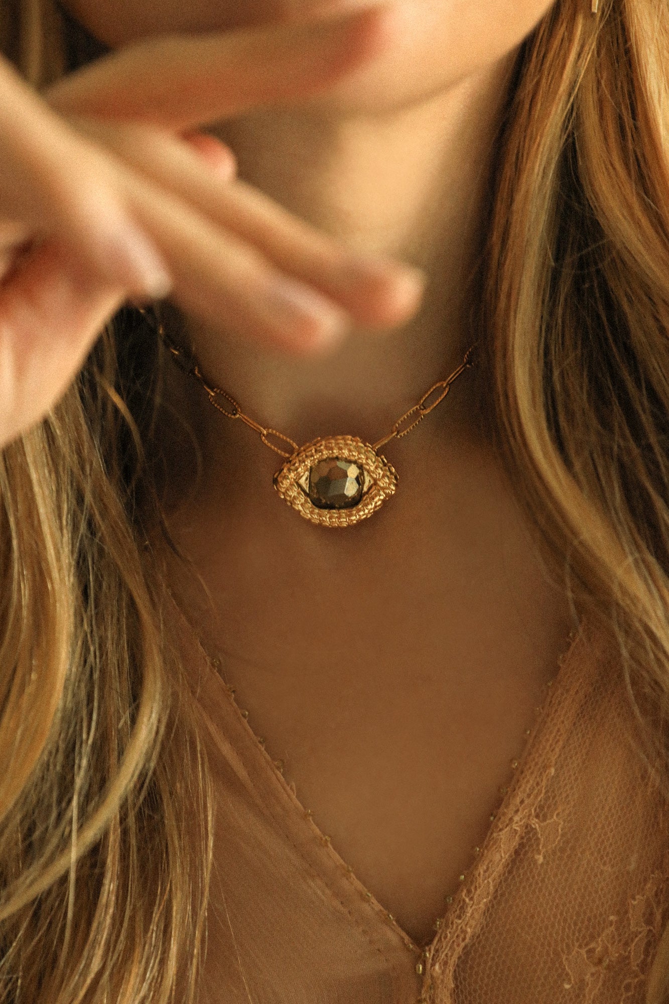 Collier Oeil de Caïman en pyrite