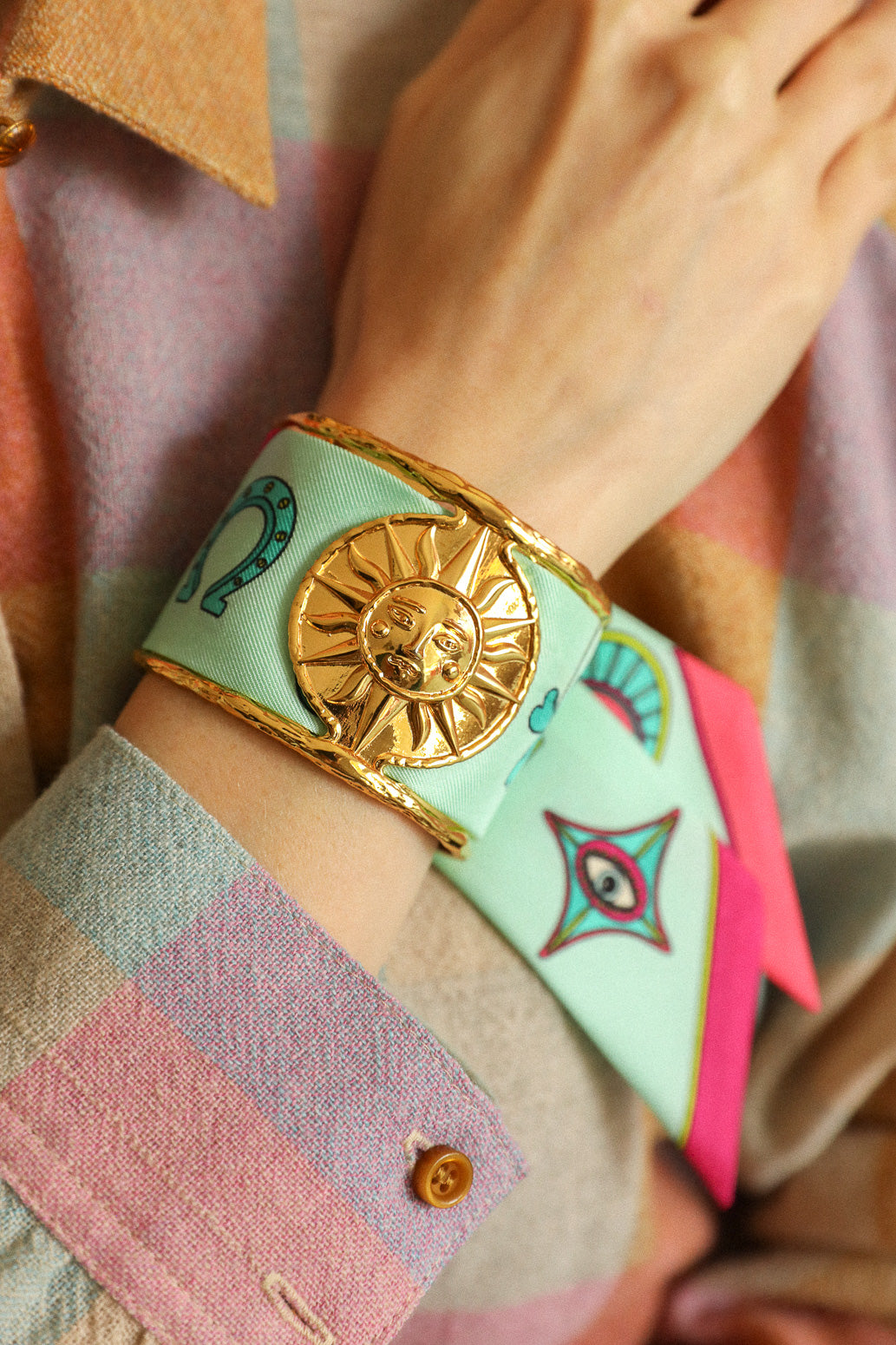 Grande manchette Soleil et ruban Luckyou, vert d’eau