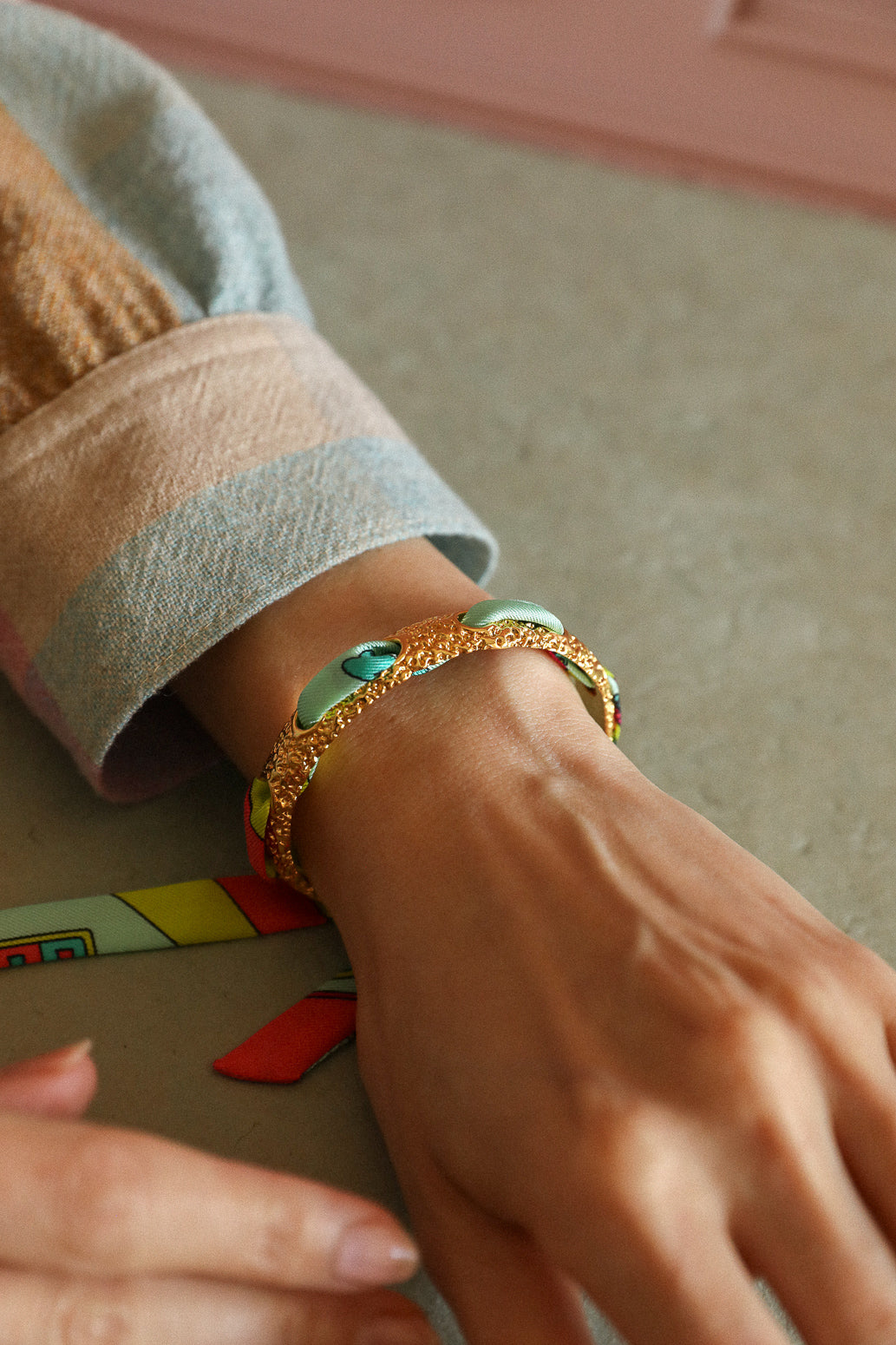 Bracelet Queen et son ruban Luckyou, vert d’eau