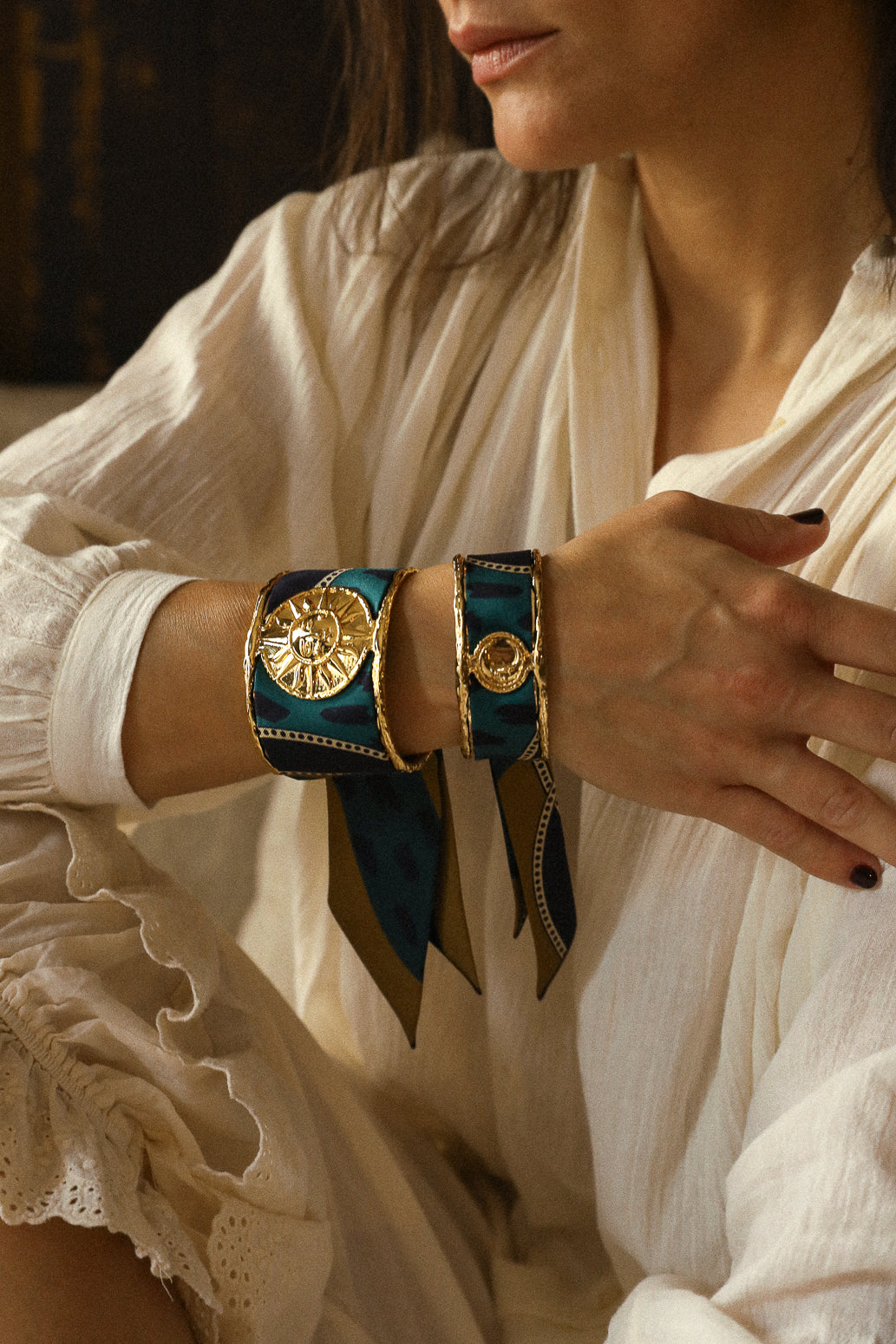 Grande manchette Soleil et ruban Chapanoir, olive