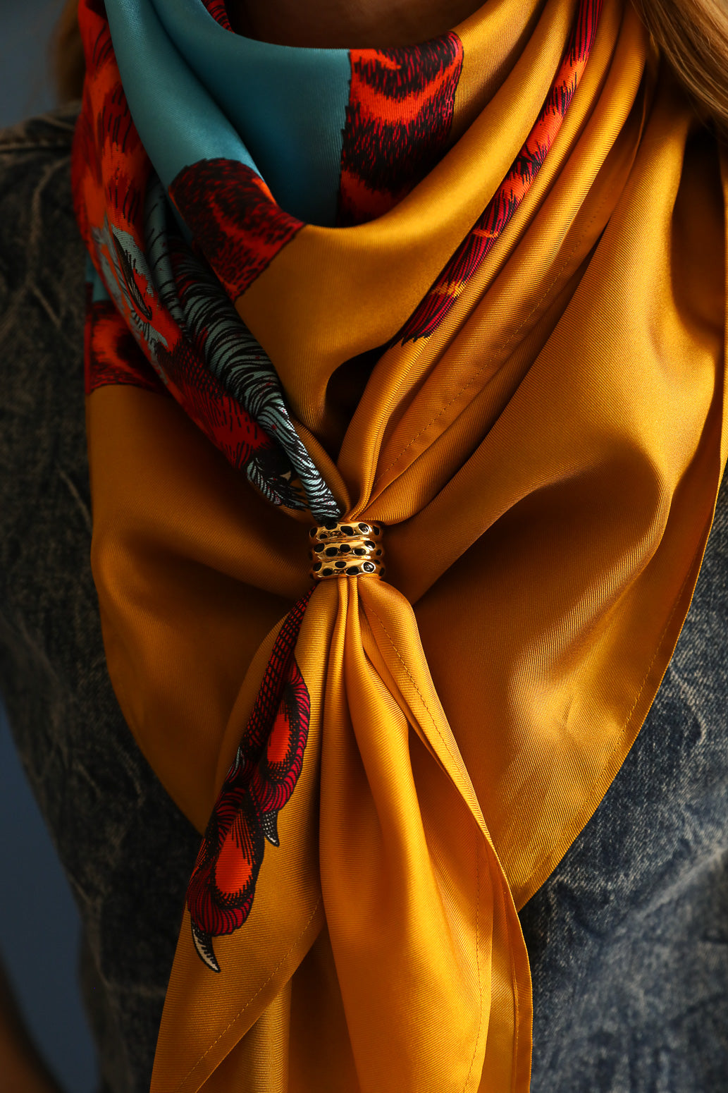 Anneau à foulard Leopard, Or