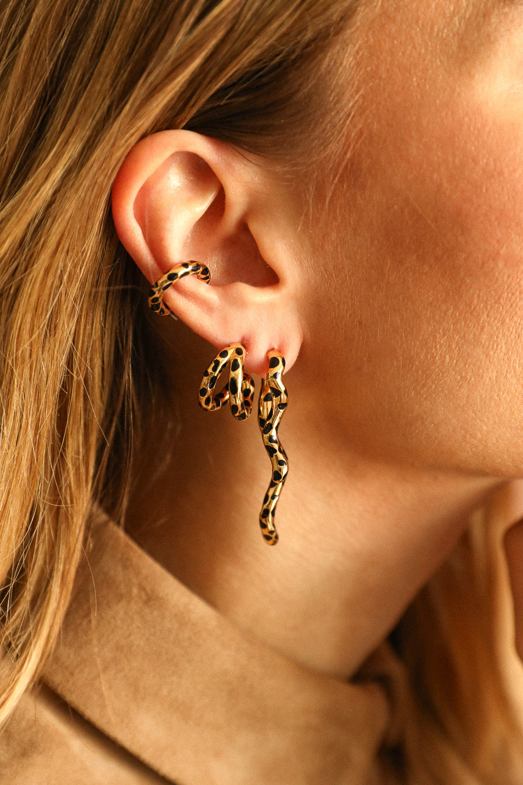 Boucles d'oreilles Léopard Asymétriques Or