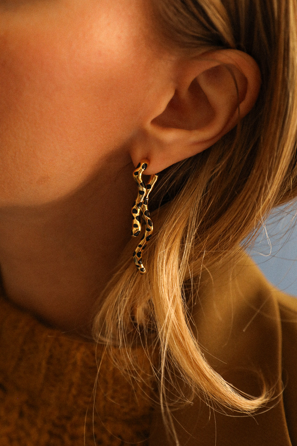 Boucles d'oreilles Léopard Asymétriques Or