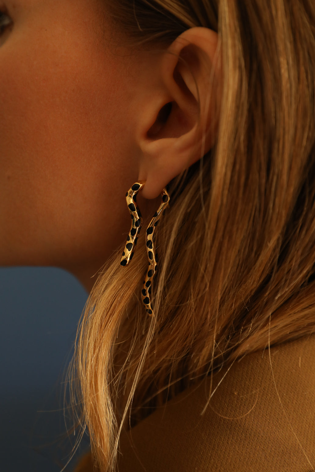 Boucles d'oreilles Léopard Asymétriques Or