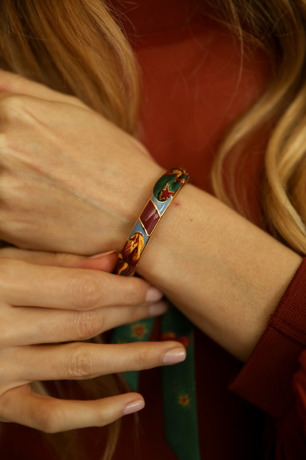 Bracelet Bim, émail bordeaux