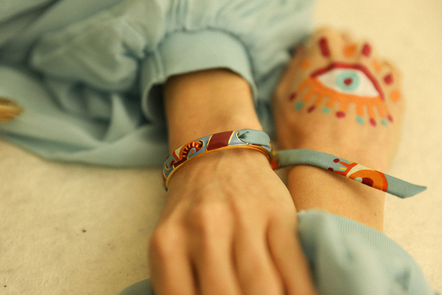 Bracelet Bim, émail bordeaux