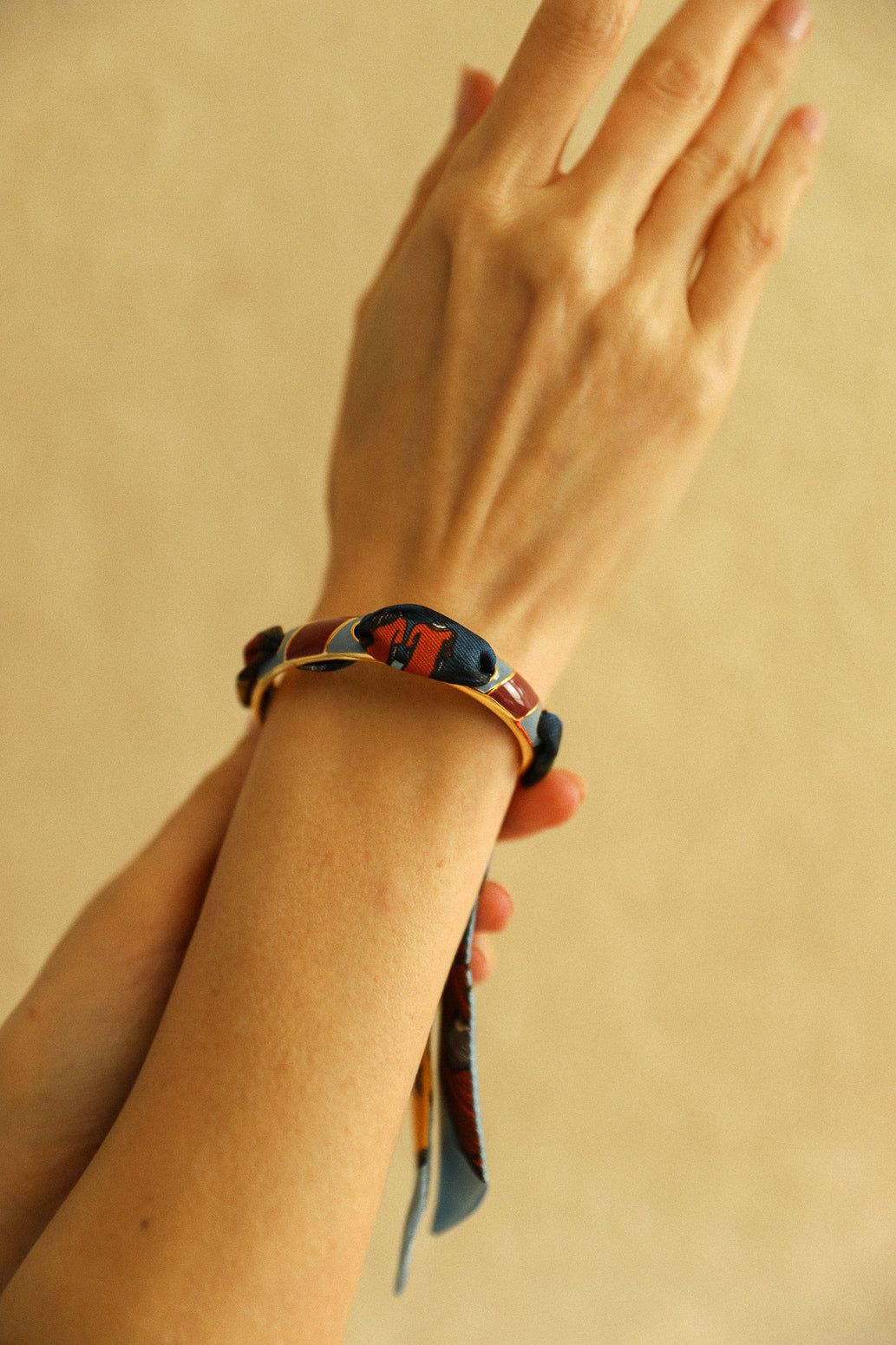 Bracelet Bim, émail bordeaux