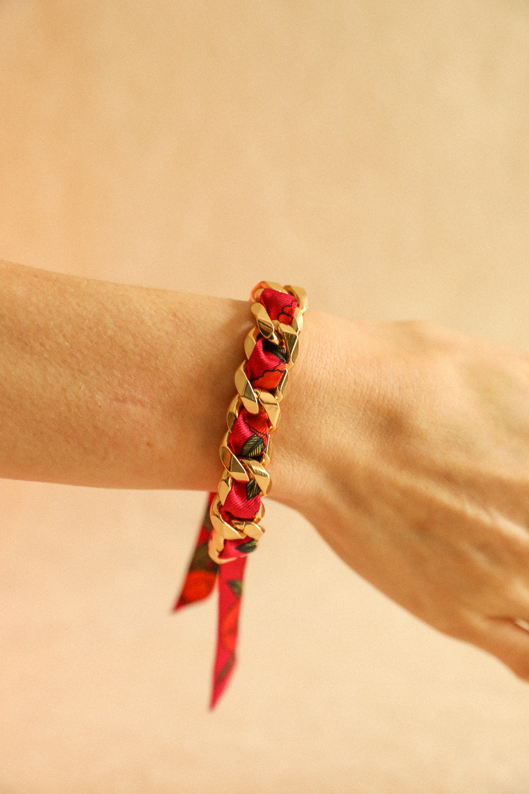 December bracelet and its Luckyou ribbon, water green
