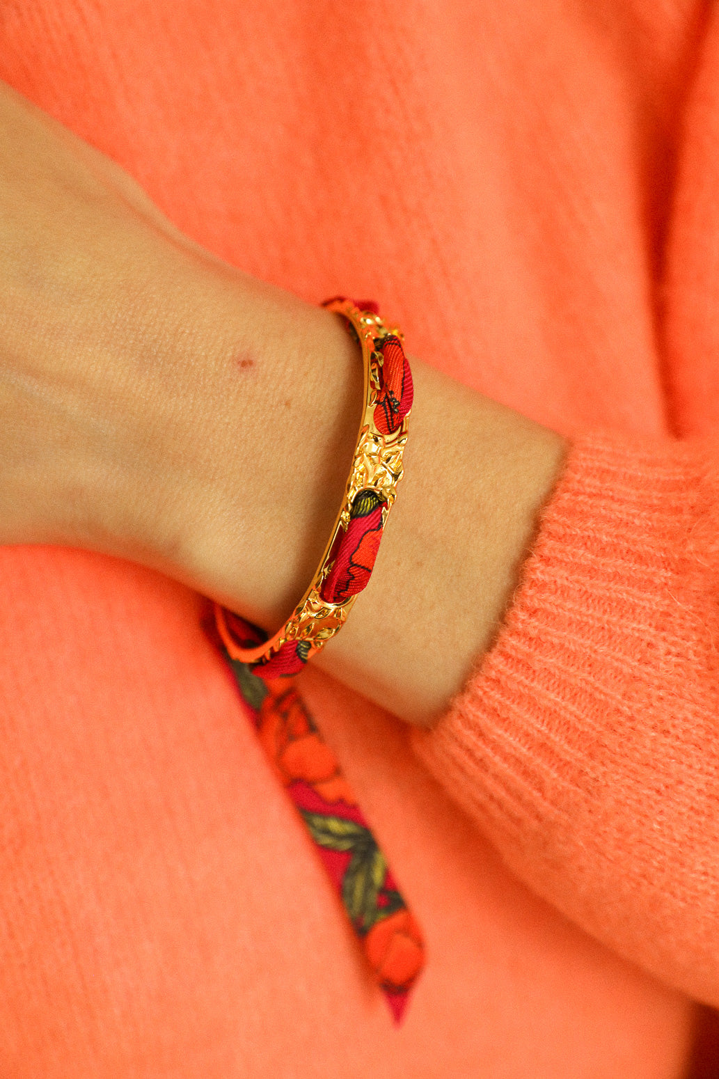 Fairytale Bracelet and Blue Words Ribbon