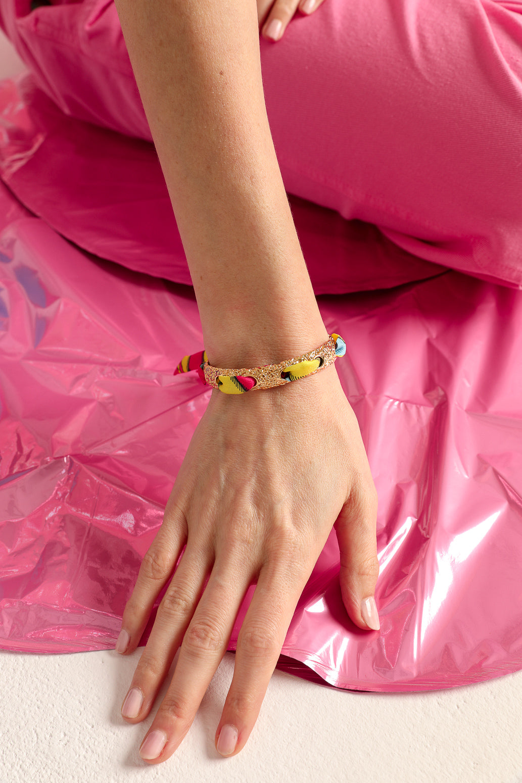 Queen bracelet and its Tarot ribbon, multicolored