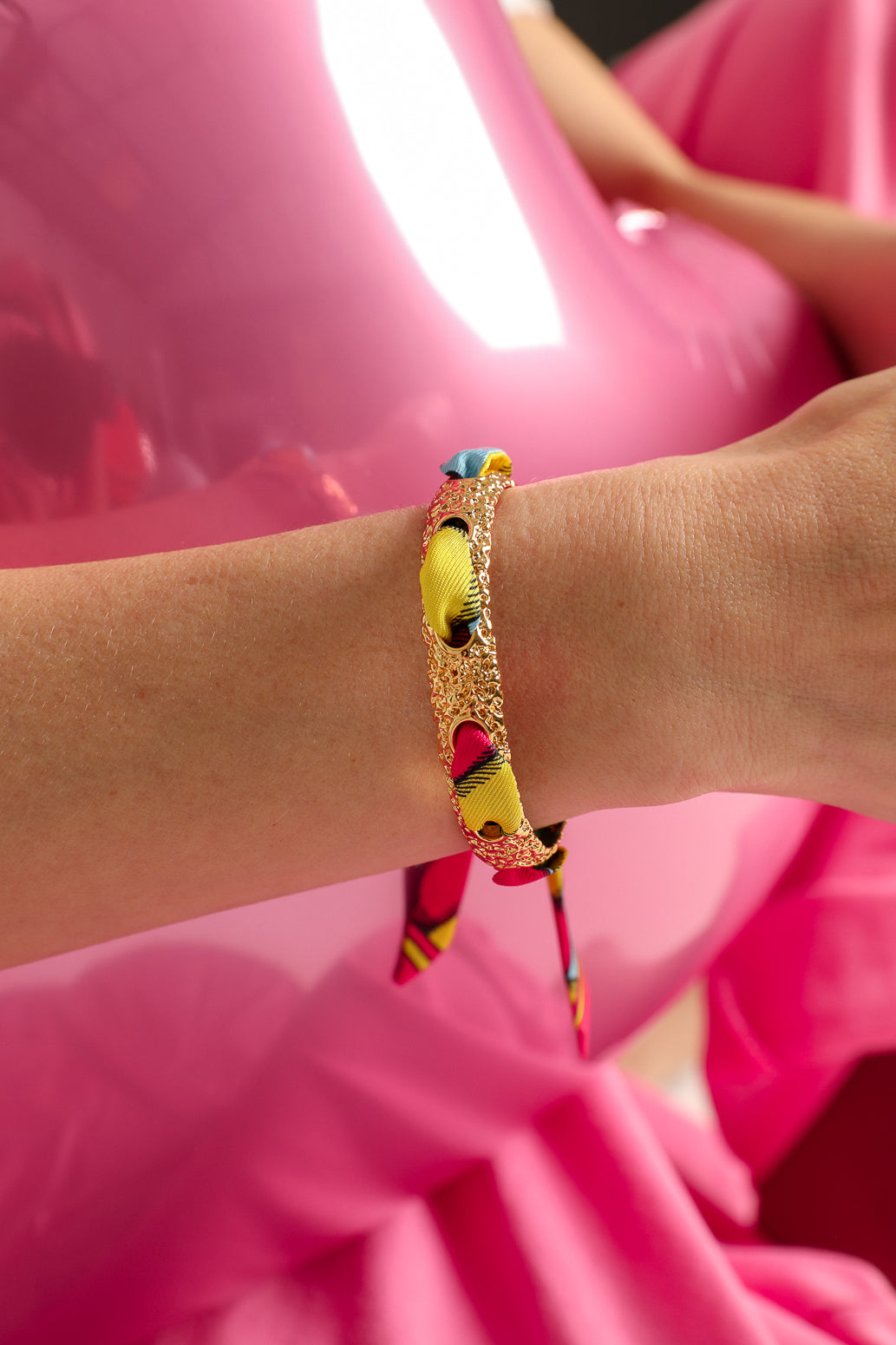Queen bracelet and its Tarot ribbon, multicolored