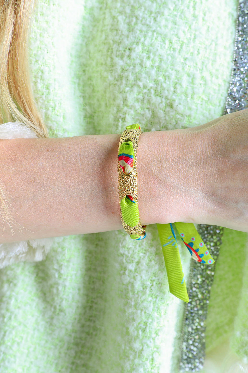 Queen bracelet and its Tarot ribbon, multicolored