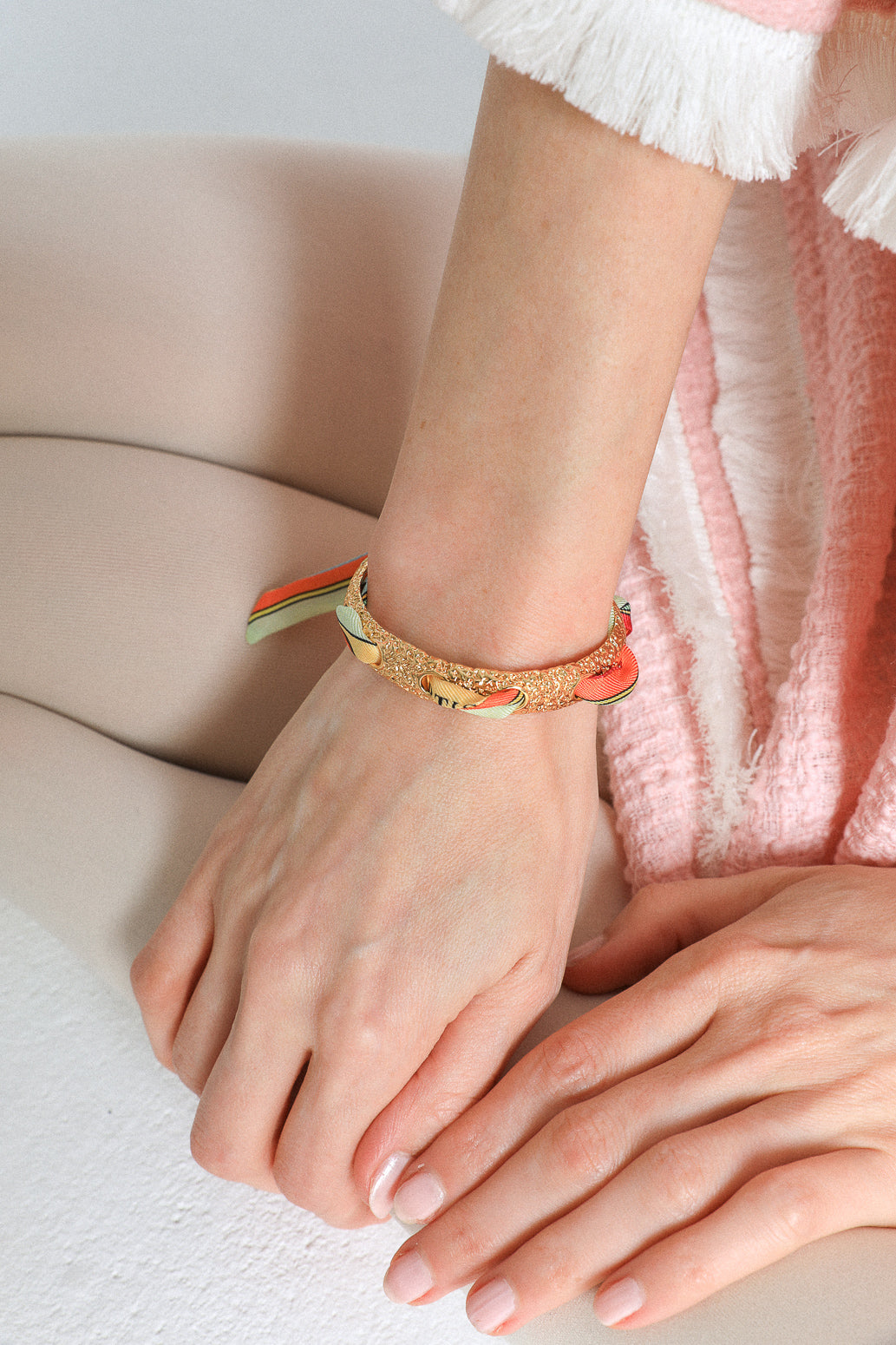 Queen bracelet and its Tarot ribbon, multicolored