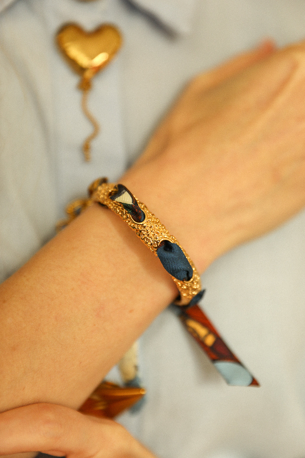 Queen bracelet and its Tarot ribbon, multicolored