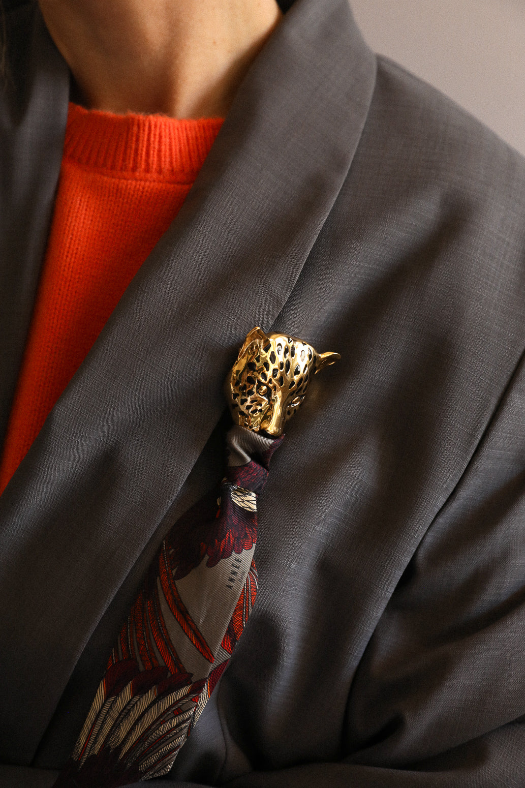 Broche Léopard émaillée or, Automne N°26