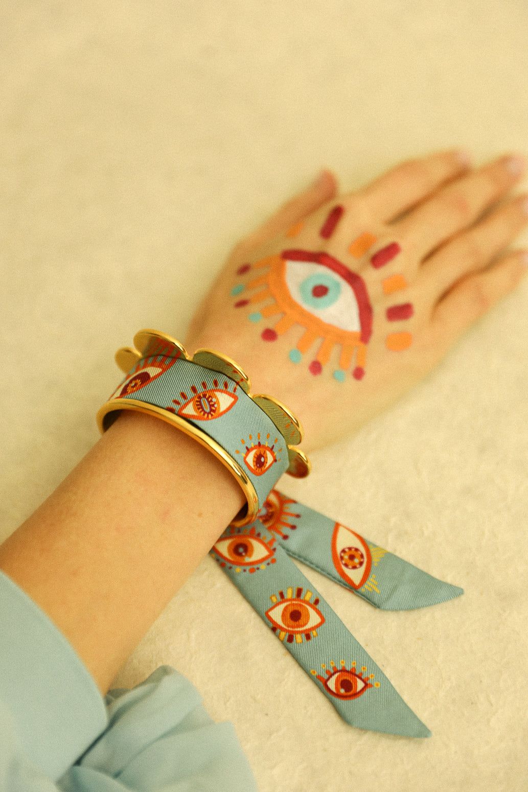 Pennant cuff and ribbon The Blue Words