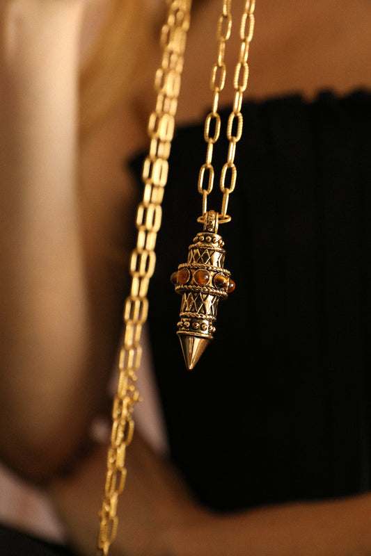 Collier Pendule, incrusté d'Oeil de Tigre