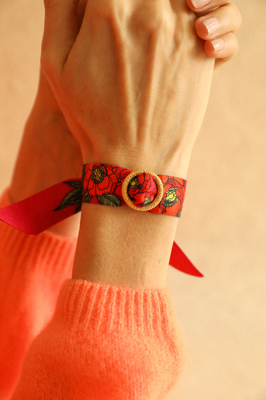 Celestial Ornament and its 2cm silk ribbon Bohemian Deer, black